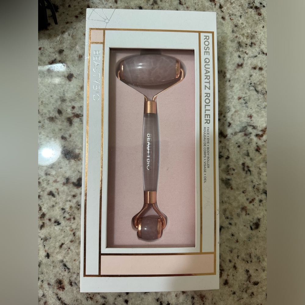 Beauty Bio Rose Quartz Roller